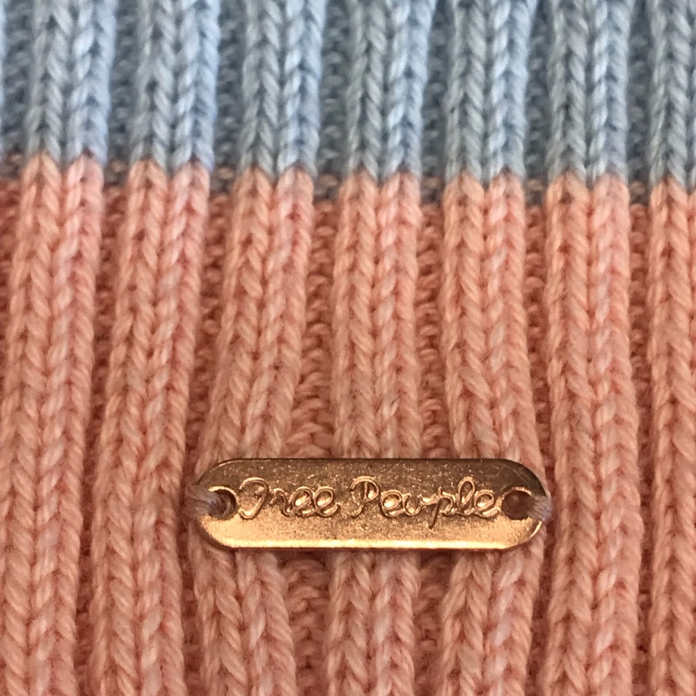 New, Free People Outside The Lines beanie❤️ - Picture 2 of 8